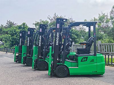 Hifoune'nin yeni nesil elektrikli forkliftleri düşük karbonlu taşıma devrimine nasıl öncülük ediyor?