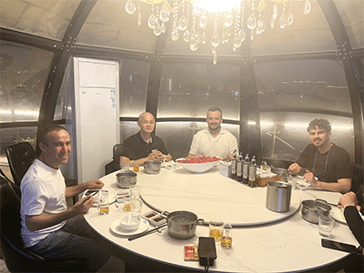 HiFoune Çin'de seçkin Avrupalı müşterilere ev sahipliği yapıyor