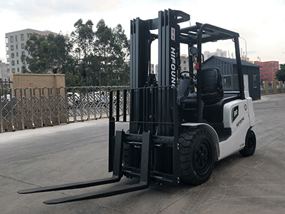 Operasyonun farklı ihtiyaçlarını karşılamak için doğru elektrikli forklift modeli nasıl seçilir?
    