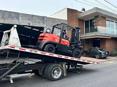 Kış dizel forklifti hızlı bir şekilde başlamak için soğuk çalıştırma sıvısının nasıl kullanılacağını