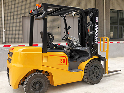 3 Tonluk Dizel Forklift